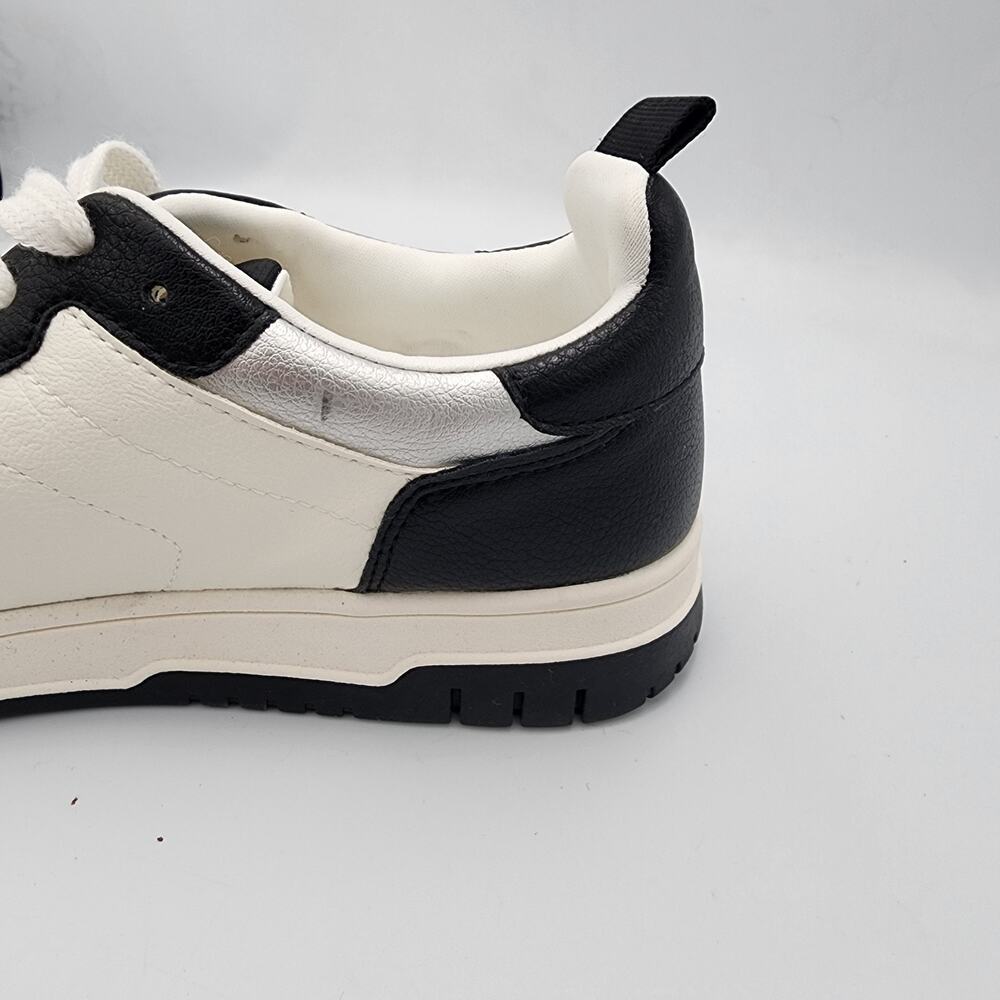 No Boundaries Womens Lace Up White w/Black Trim Comfort Court Sneaker Size 7.5 N - Picture 9 of 12